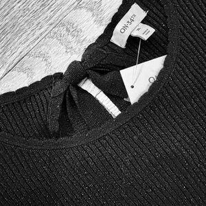 NEW! Beautiful black ribbed soft sweater with silver sparkle throughout